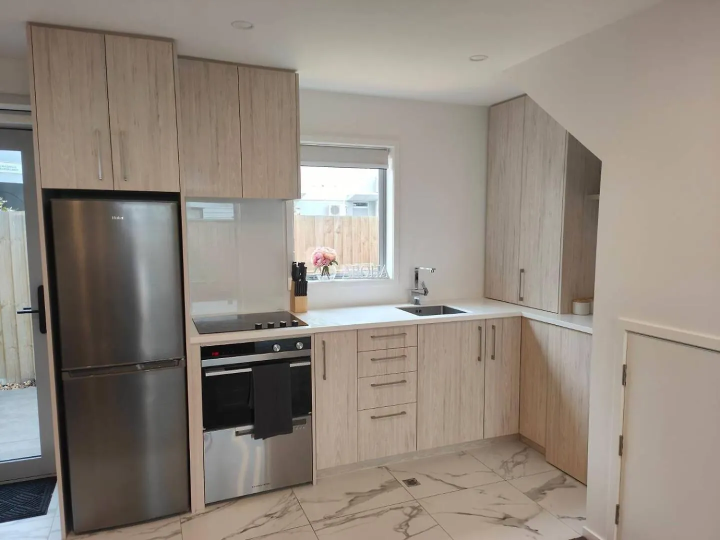 Stylish Townhouse In City Centre كريستتشيرش