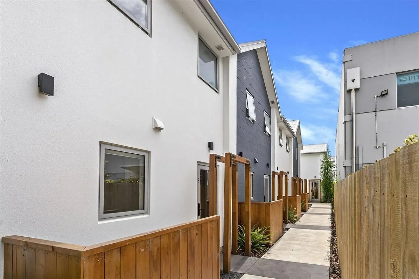 Apartment Stylish Townhouse In City Centre Christchurch New Zealand